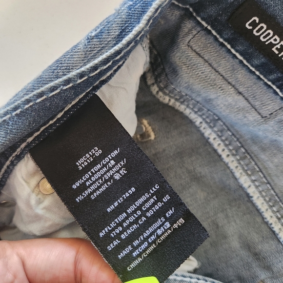 Men's Affliction Jeans Cooper Relaxed Bootcut Size 40x34 Dark Distressed Y2K - Picture 8 of 12